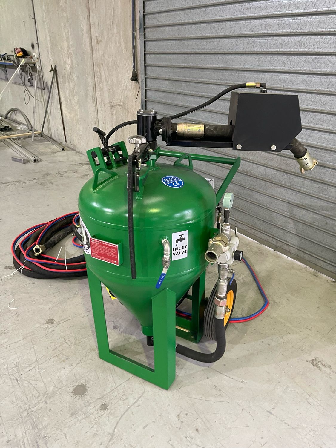 DB500 Dustless Blaster