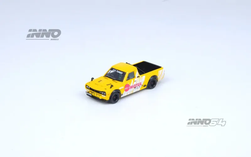 Nissan Sunny Pick Up Truck