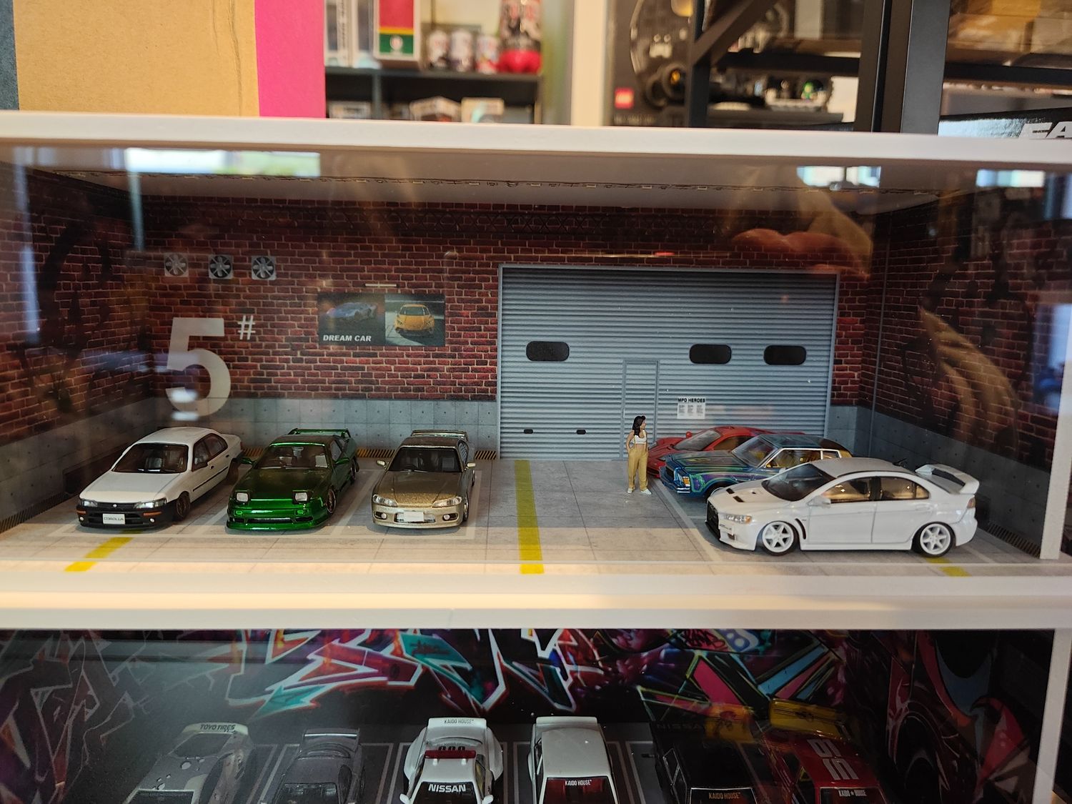 Diorama 1/64 Garage