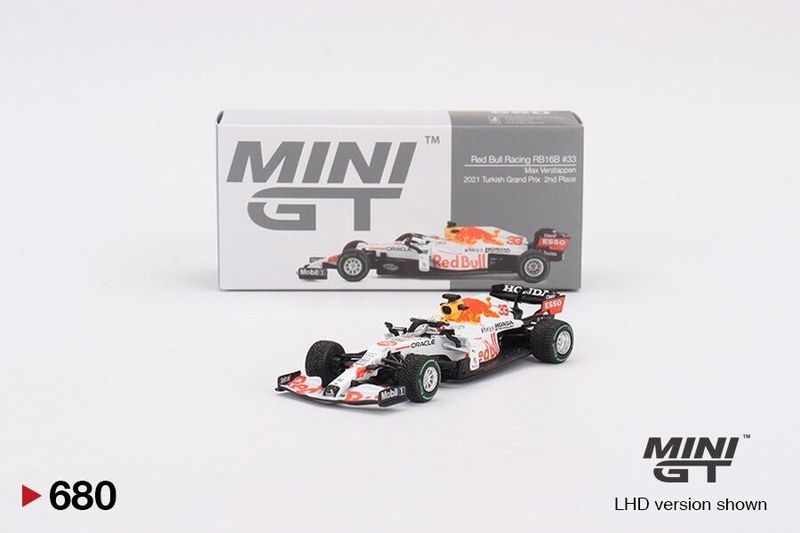 Red Bull Racing RB16B Max #33