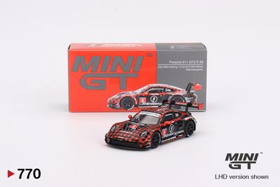 Porsche 911 GT3 R 1/18