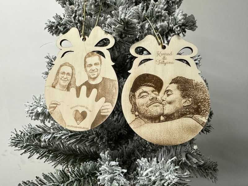 Foto Kerstbal - SupaStar x Charity Cookies