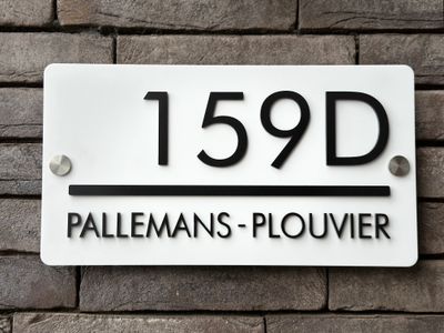 Huisnummer Rechthoek - Nr &amp; Eigen tekst uitstekend (35cm x 19cm)