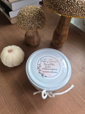 VANILLA LATTE zapachowa świeca sojowa z drewnianym knotem 235 ml