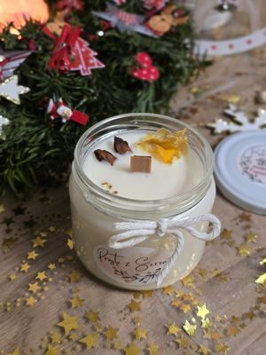 MADAGASCAR VANILLA zapachowa świeca sojowa z drewnianym knotem 330 ml