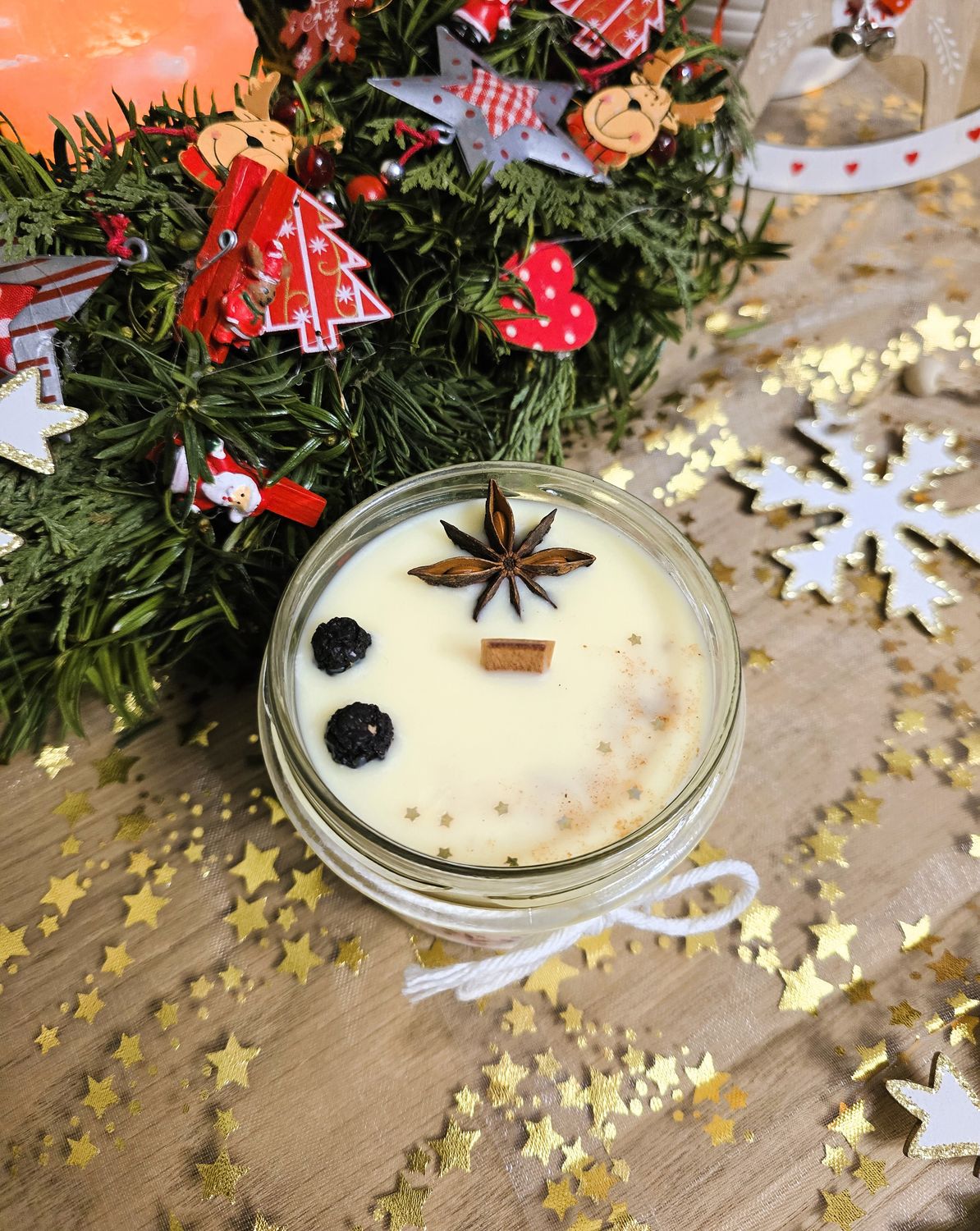 PIECZONE JABŁKO zapachowa świeca sojowa z drewnianym knotem 235 ml