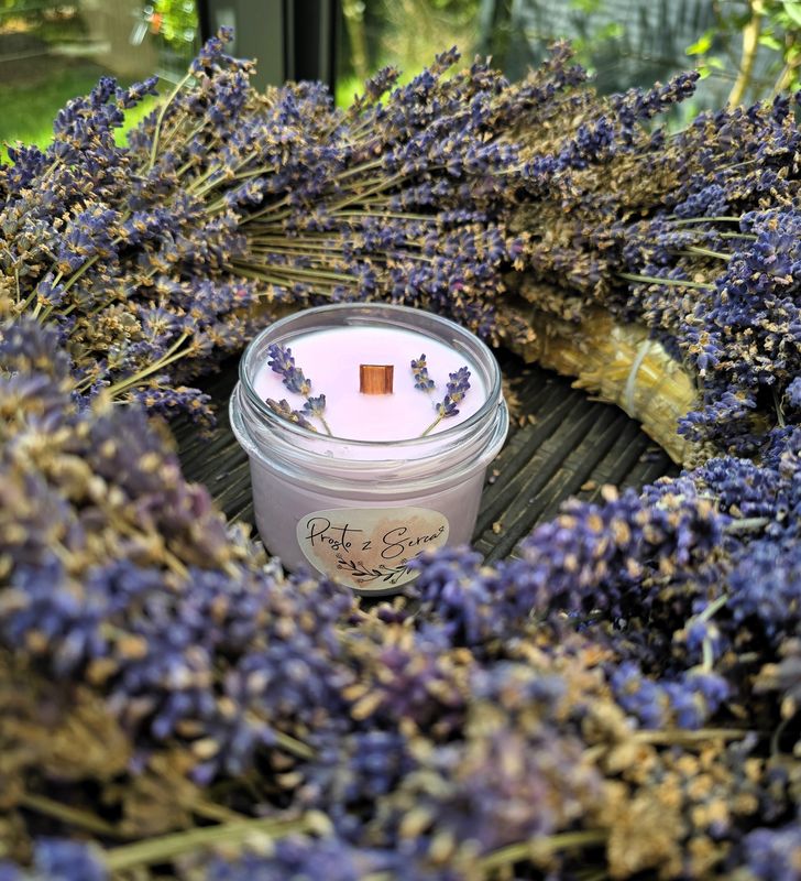 LAWENDA zapachowa świeca sojowa z drewnianym knotem 235 ml