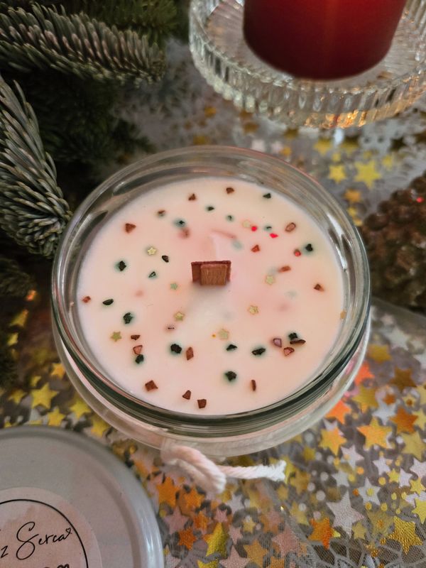 MARCEPAN zapachowa świeca sojowa z drewnianym knotem 235 ml