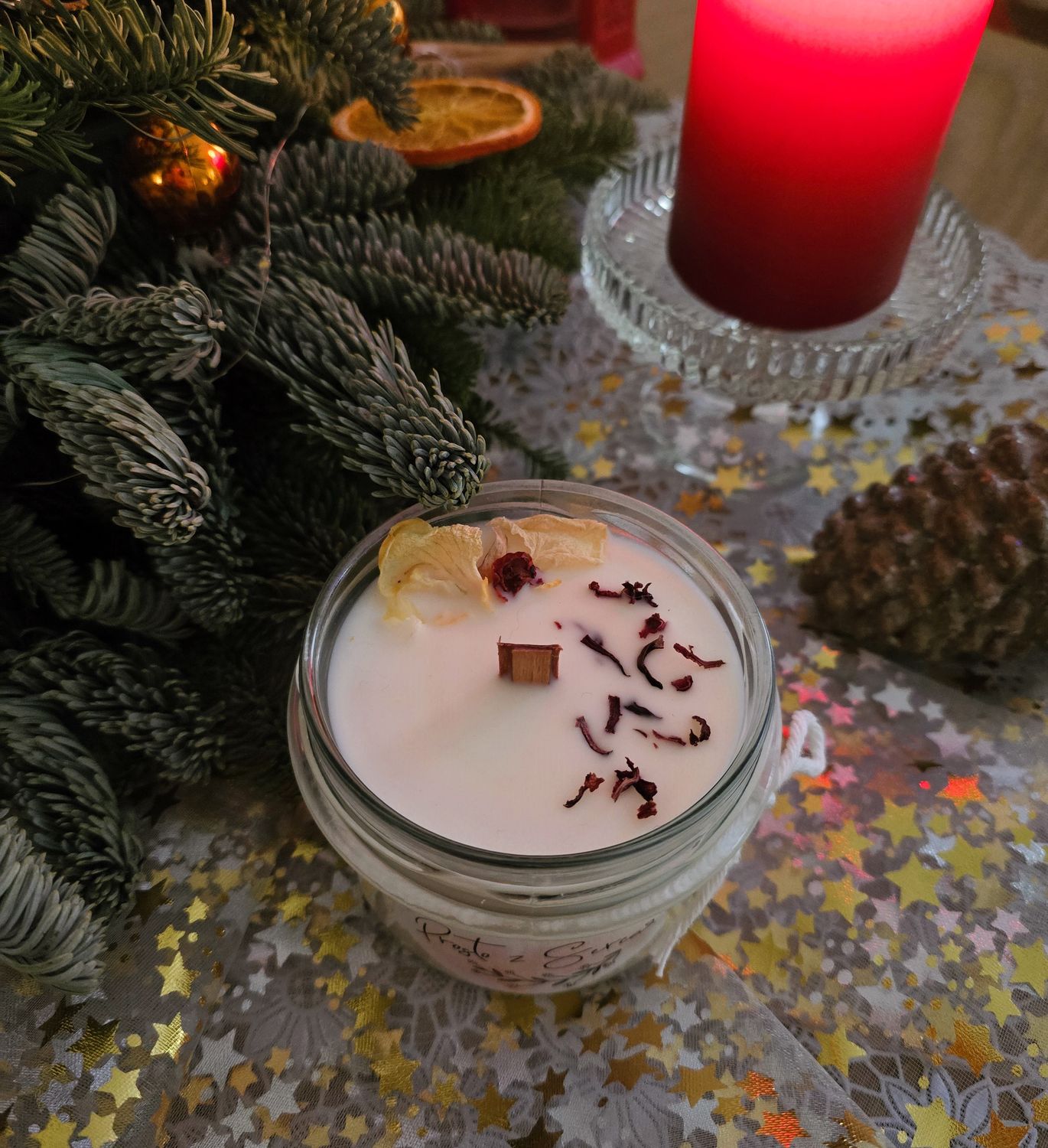 WANILIA &amp; PACZULA świeca sojowa z drewnianym knotem 235 ml