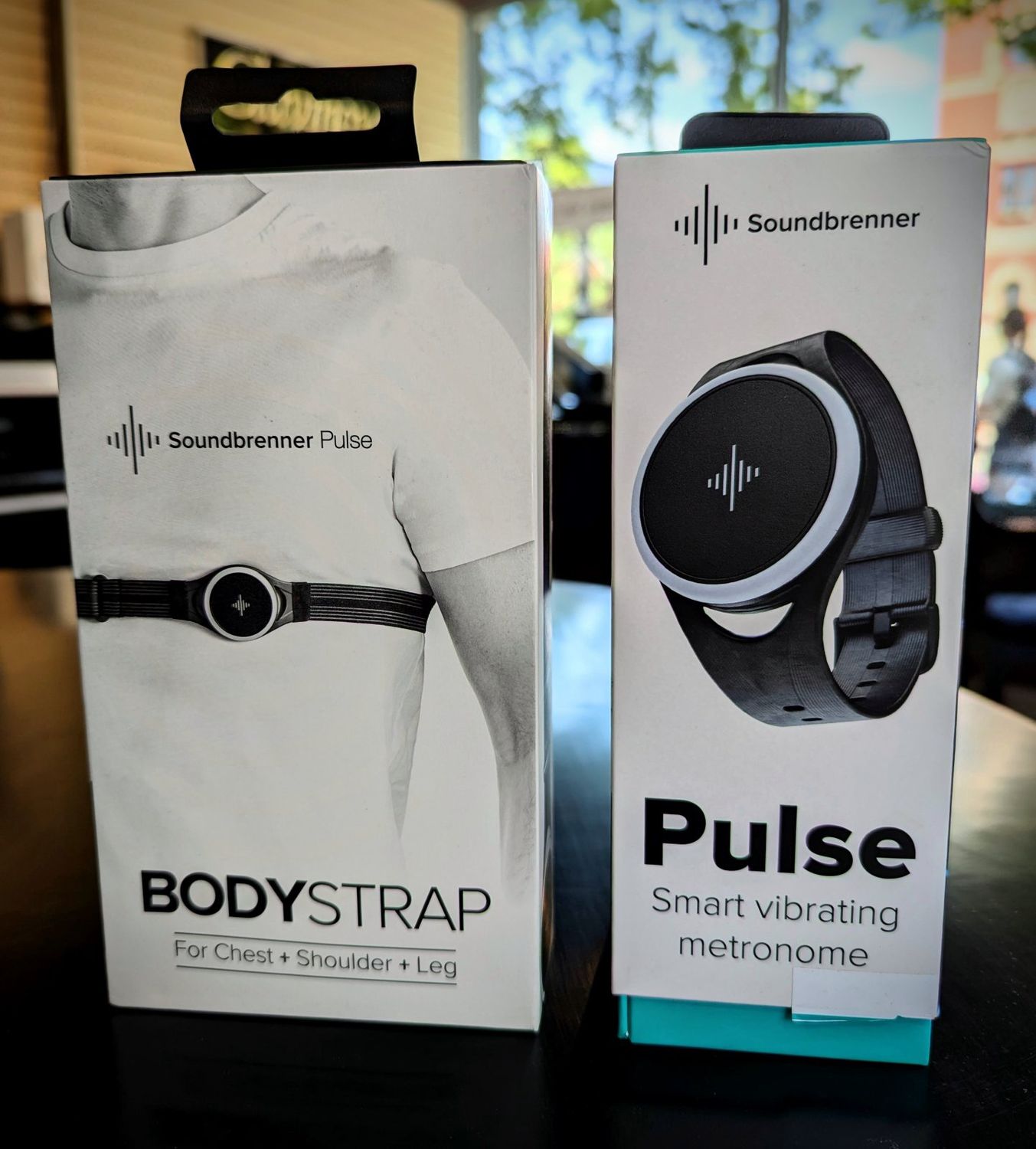 CONSIGN Soundbrenner Pulse Vibrating Metronome with Body Strap