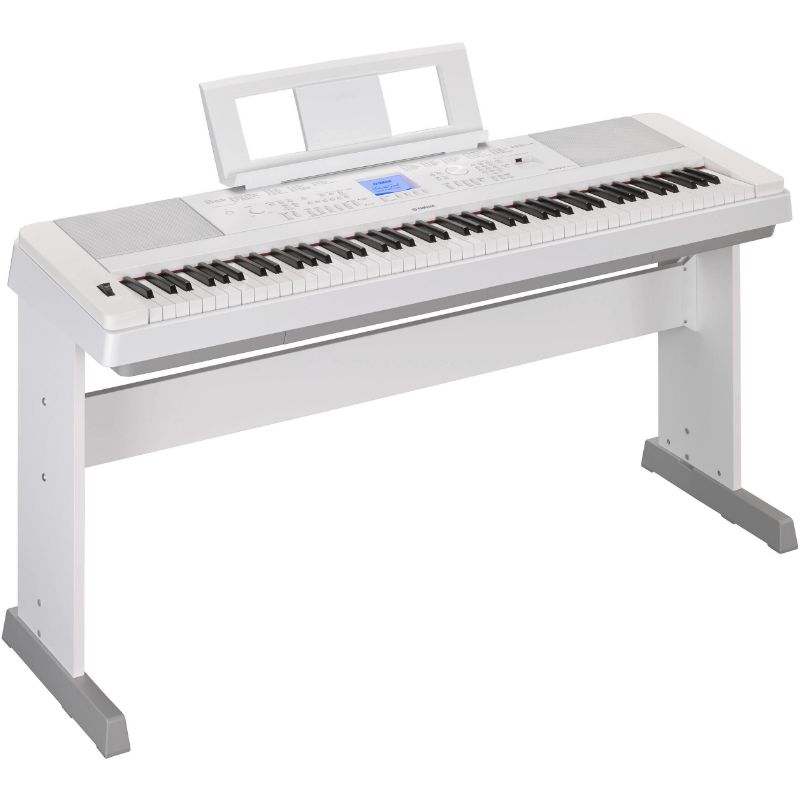 Yamaha DGX670 Digital Piano  - WHITE