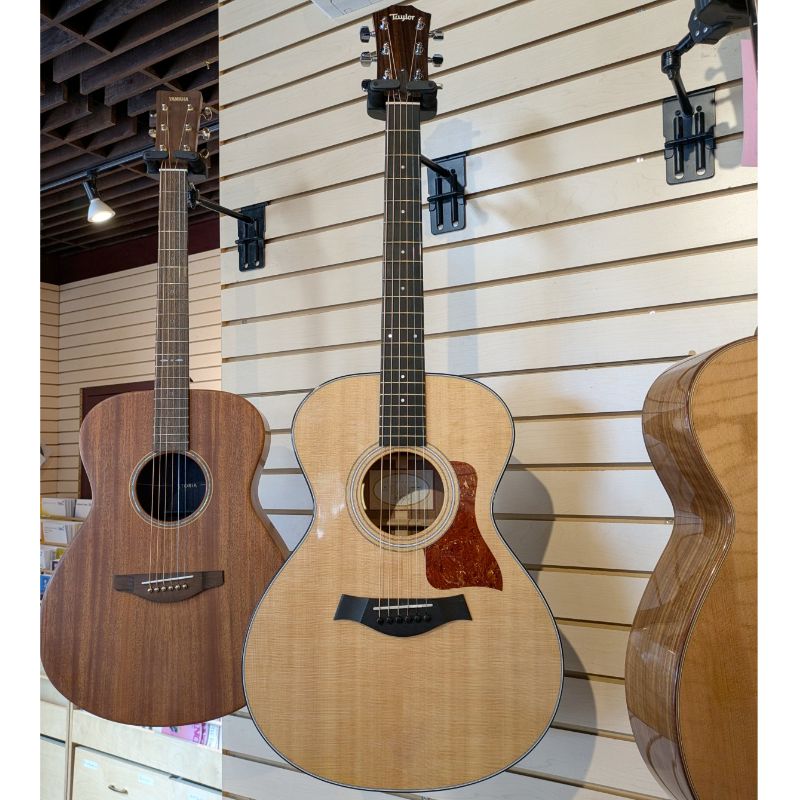 CONSIGN Taylor 312 w/ LR Baggs Anthem SL and Hard Case