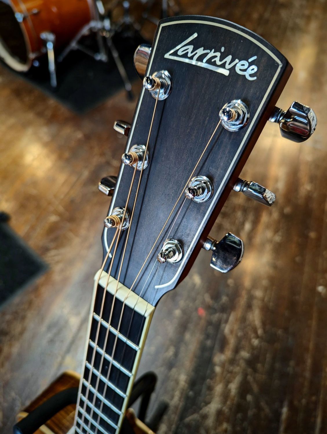 CONSIGN 2008 Larrivee OM-09 Acoustic Guitar - Natural