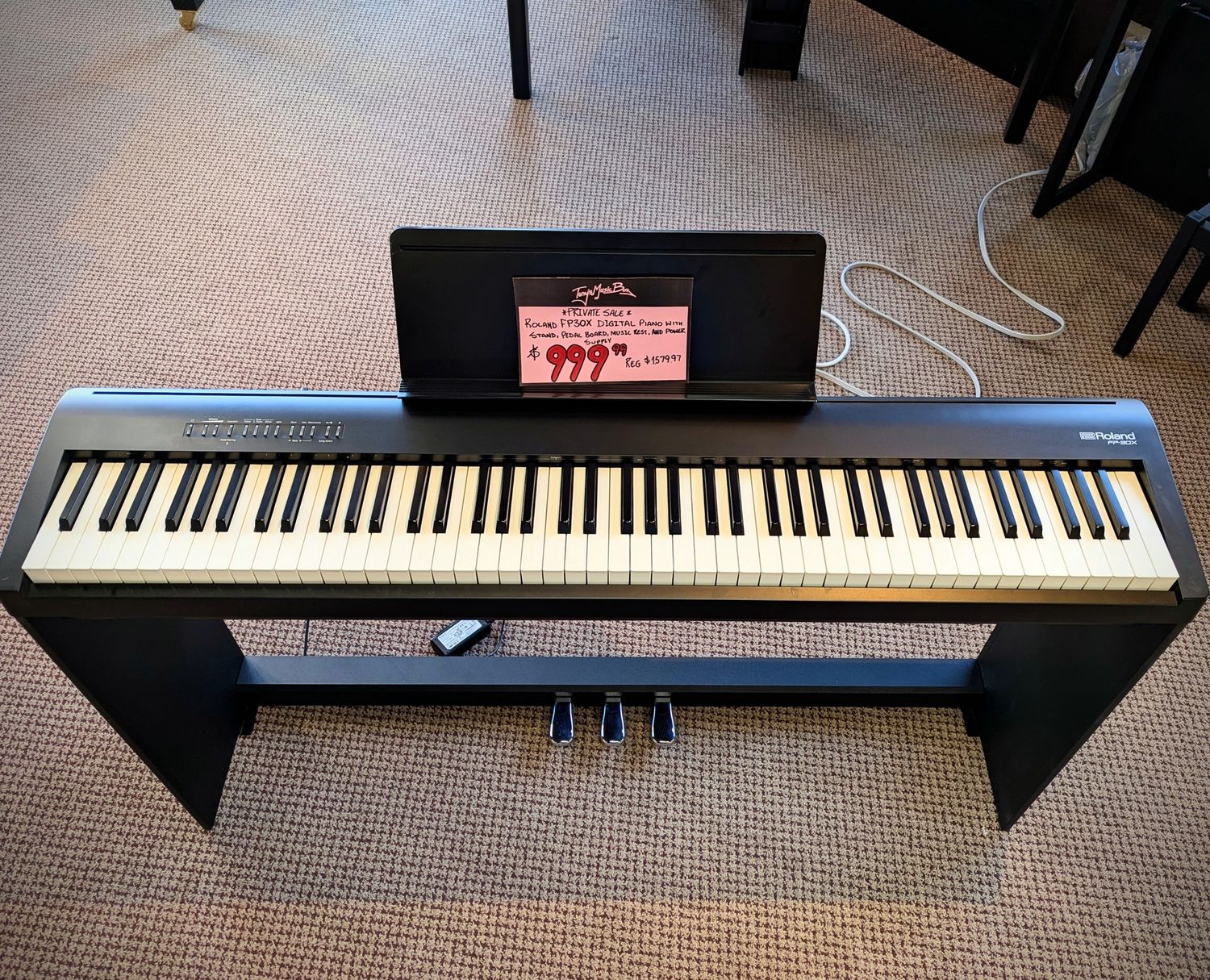 CONSIGN Roland FP-30X Digital Piano with Stand &amp; Pedal Unit - Black