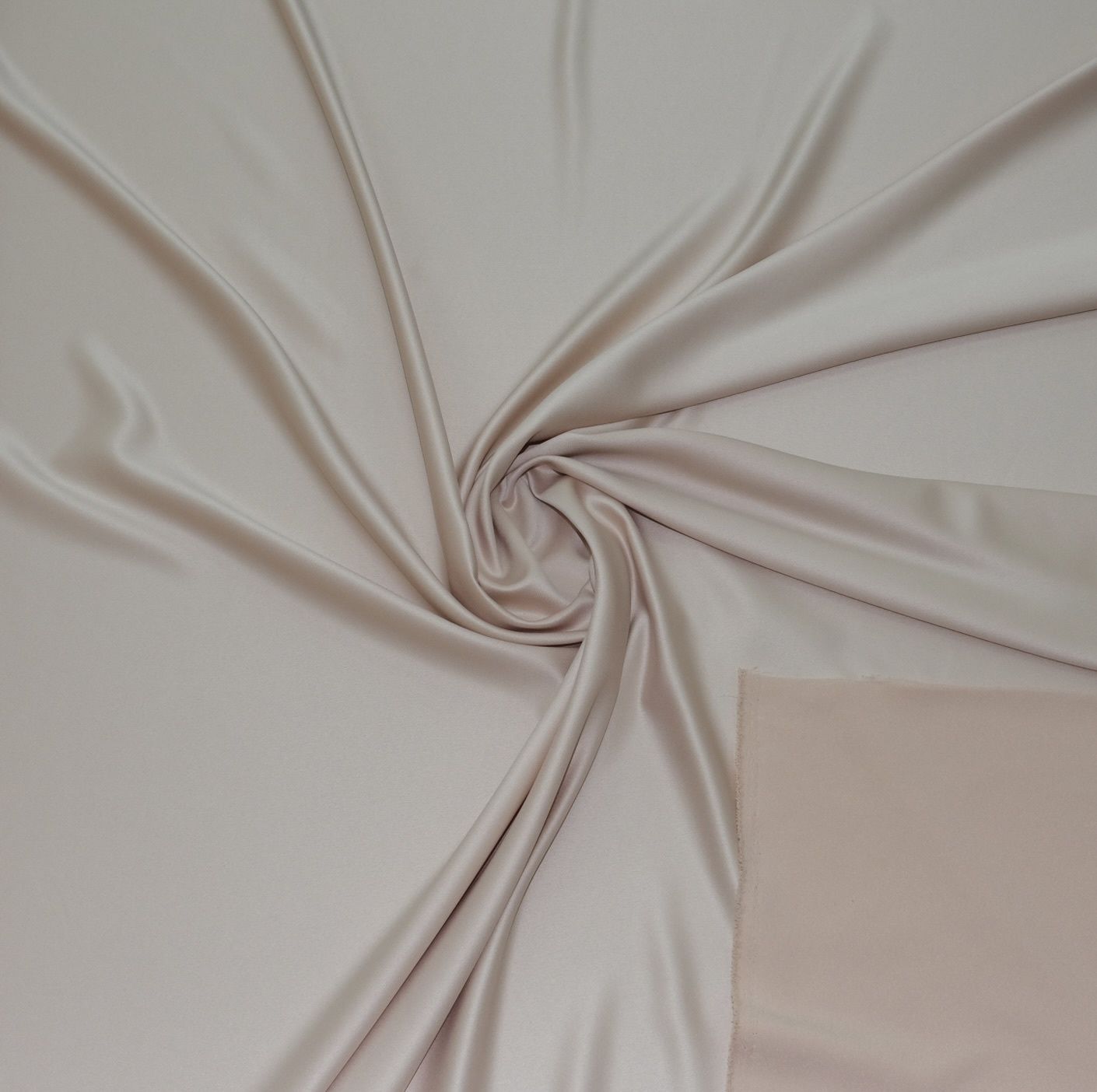 [ 25313 ] Maroccan Satin-150-558-Light Base per Meter