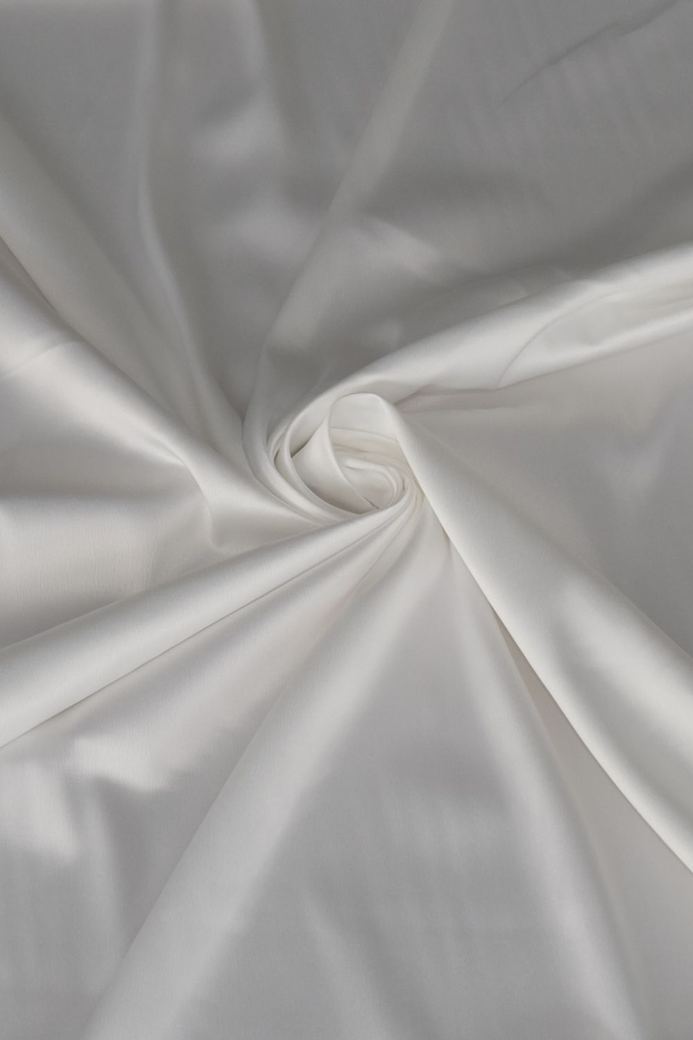 Satin Milano-per m-150-F48-Silk White