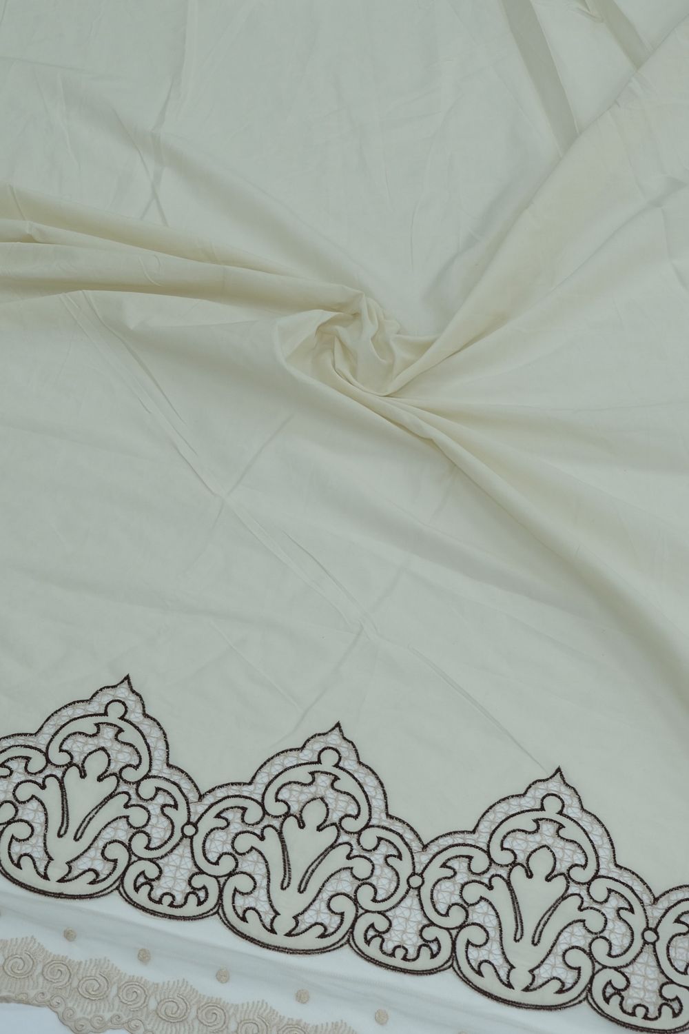 [ 20943 ] Cotton Embroidery/150/5g/Ivory per Meter