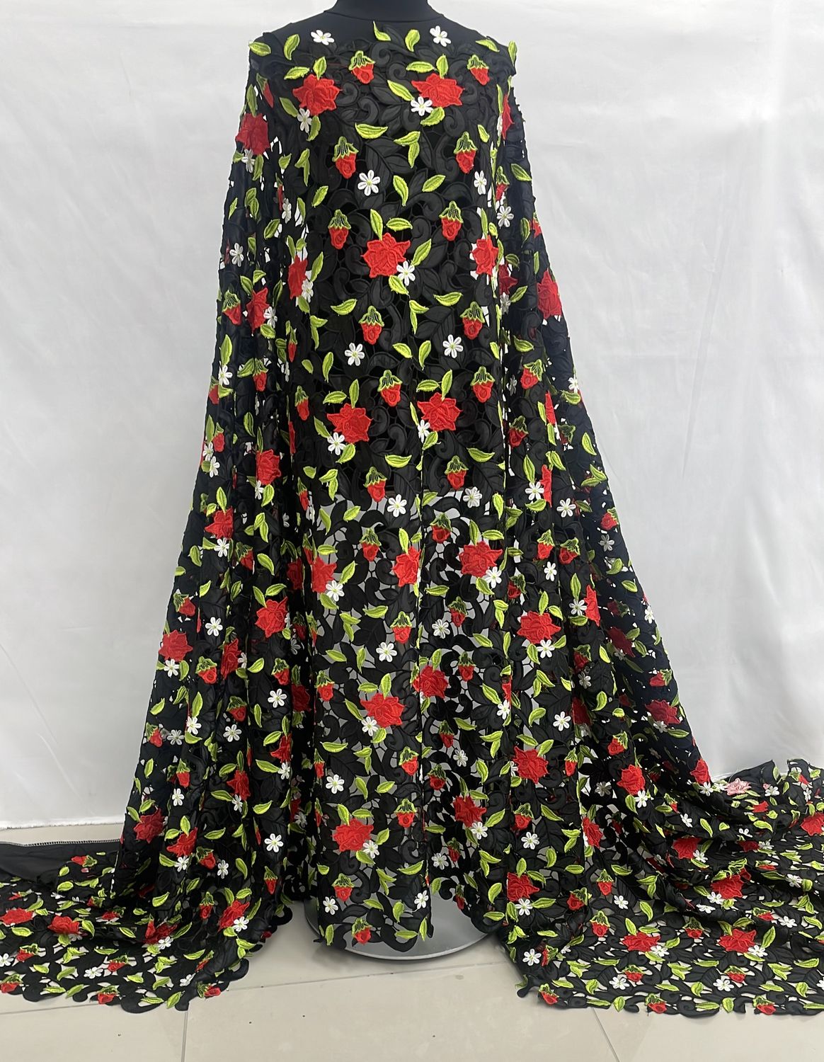 Dress Fabric [ SEC-G17A-8616-1 ] SatinEmbroideryCutout-125cm-BLACK RED per Meter