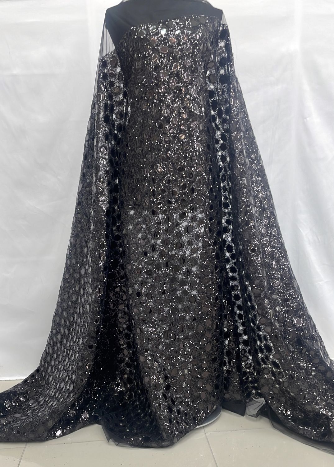 Tulle [ 21924 ] Tulle Emb Secq With Mirror-137-Black-007 per Meter