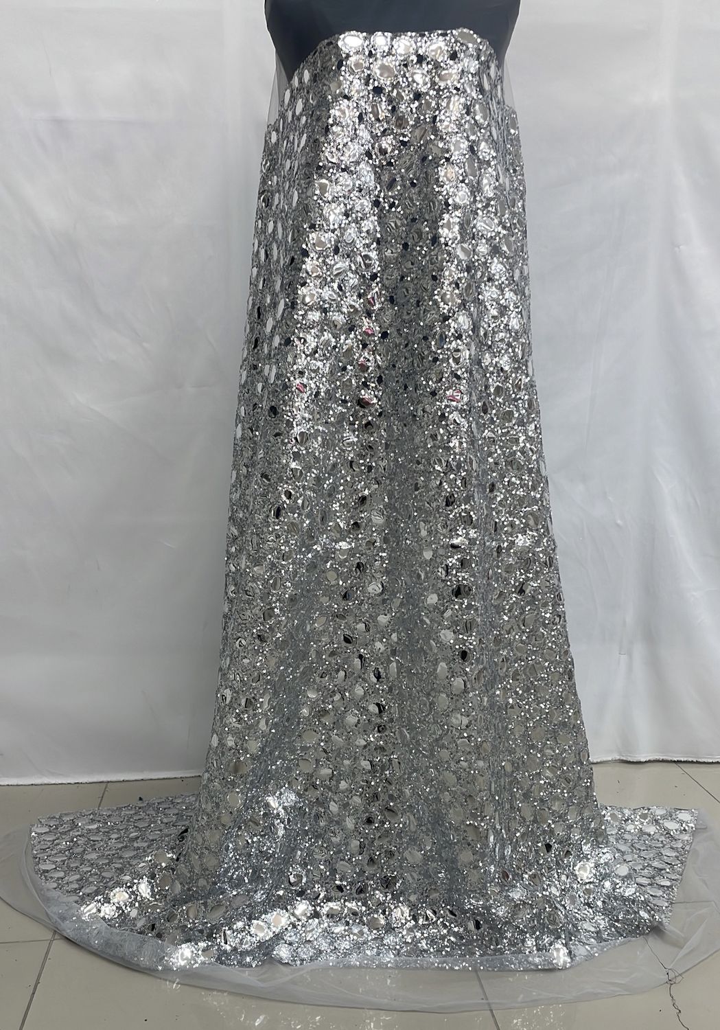 Tulle [ 21920 ] Tulle Emb Secq With Mirror-137-Silver-003 per Meter