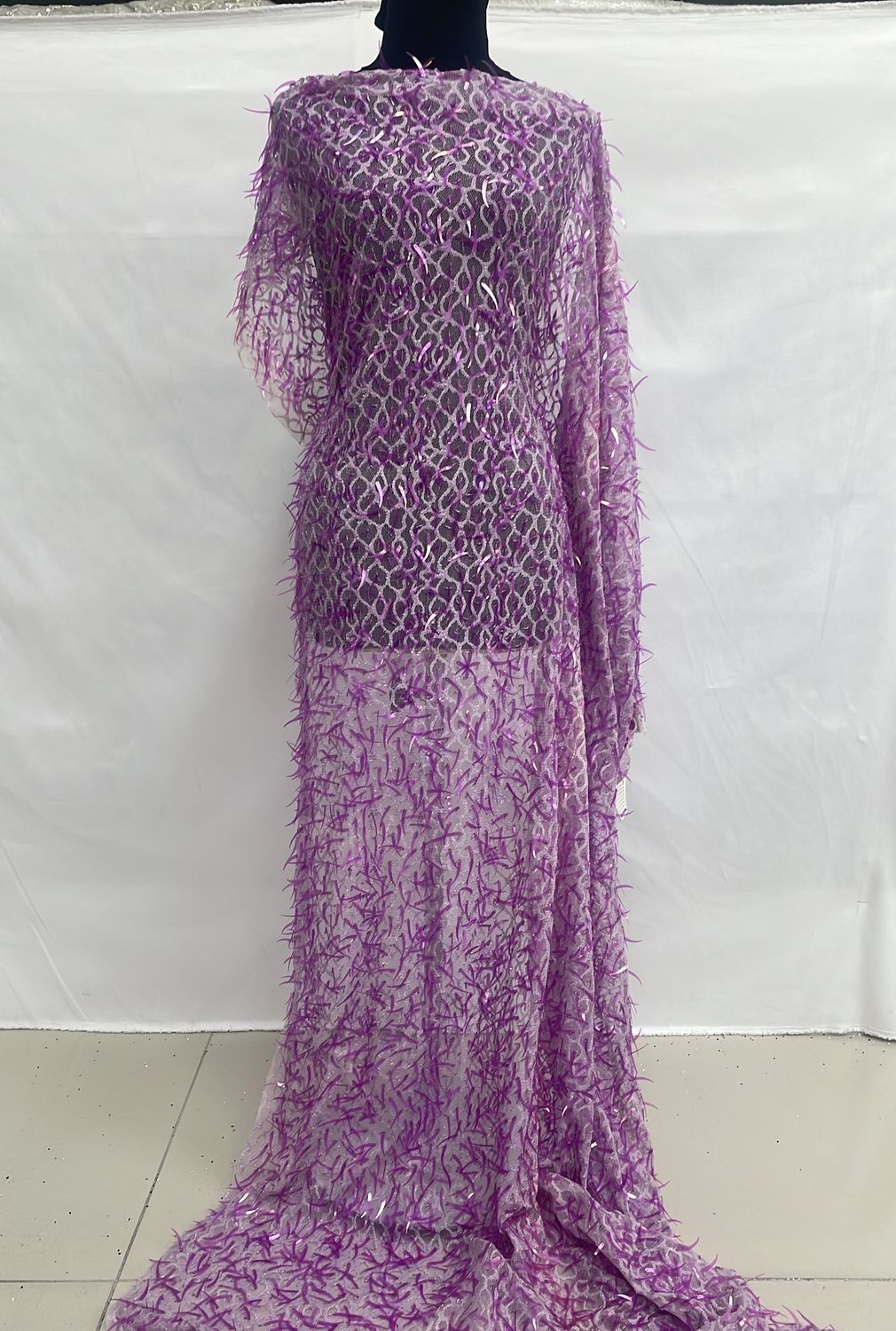[ SB-AI-15450-50 ] Silk Beaded  Emb Long Seq lilac per Meter