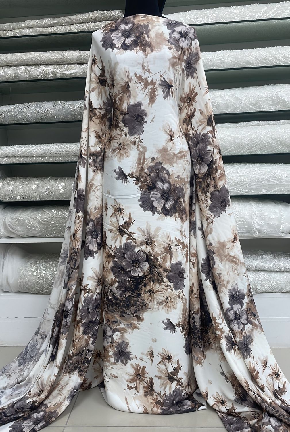 [ VIP-MI-146-703 ] ViscosePrint140cm-BROWN per Meter