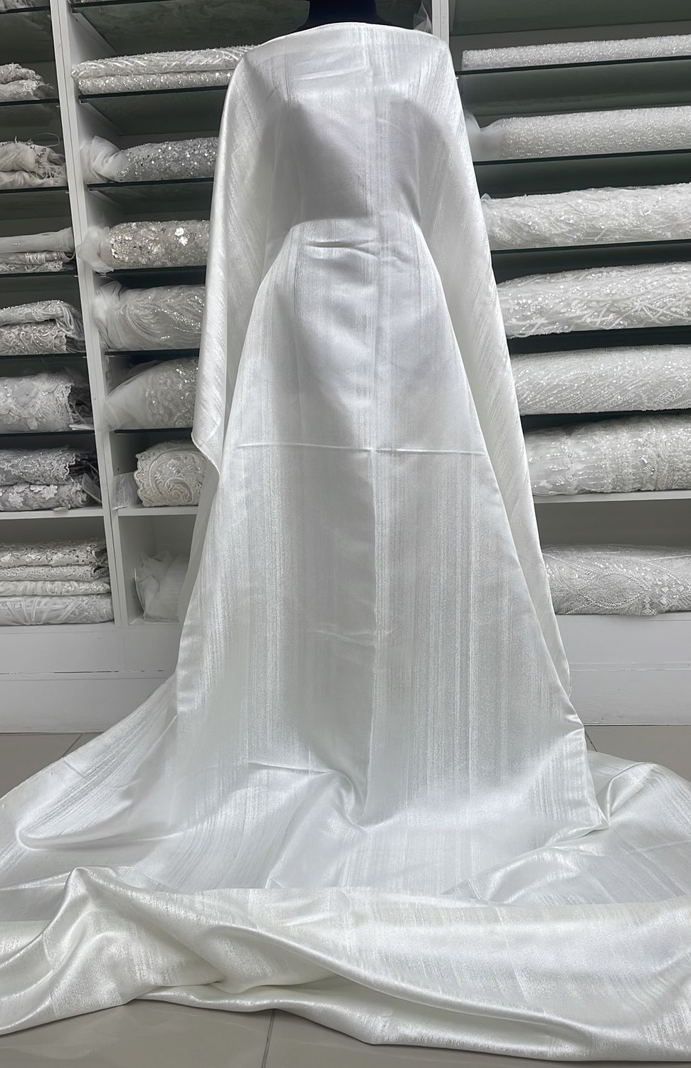 [ 23303 ] Satin Metalic Jacquard-137-IVORY per Meter
