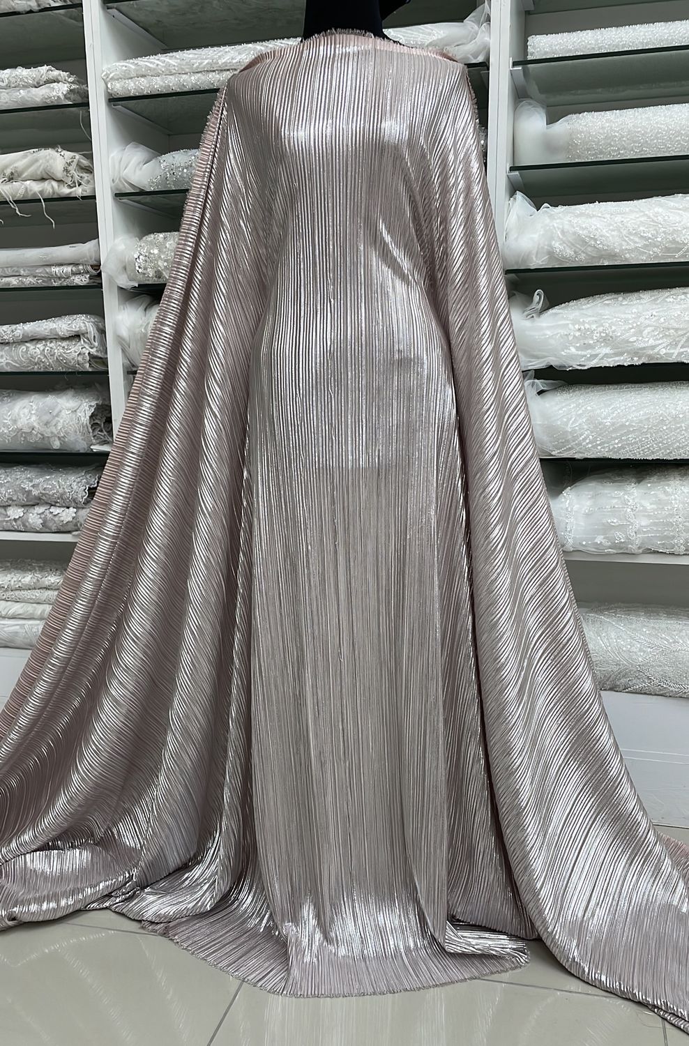 [ 25185 ] Satin CrushPleat Lurex-150-24-Pink Silver per Meter