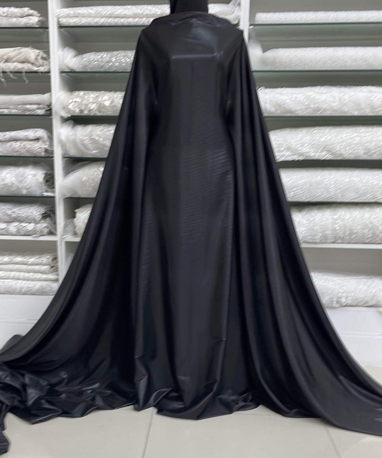 [ 25296 ] Armani Satin Gloss-150-553-Black per Meter
