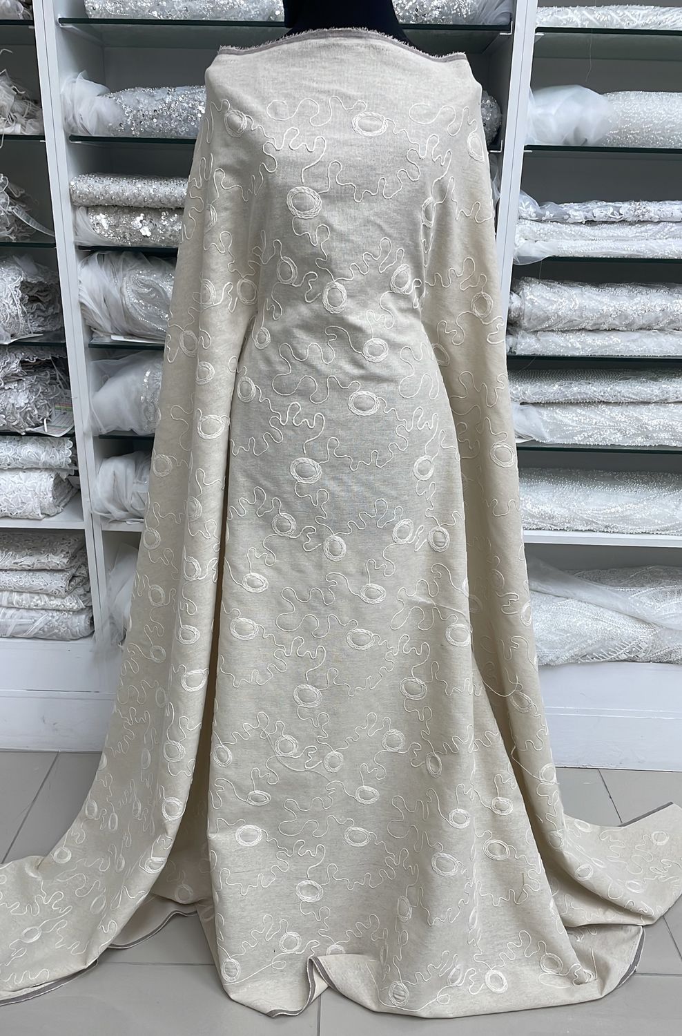 [ 25108 ] Linen Cotton Corded Emb Round-150-02-Natural per Meter