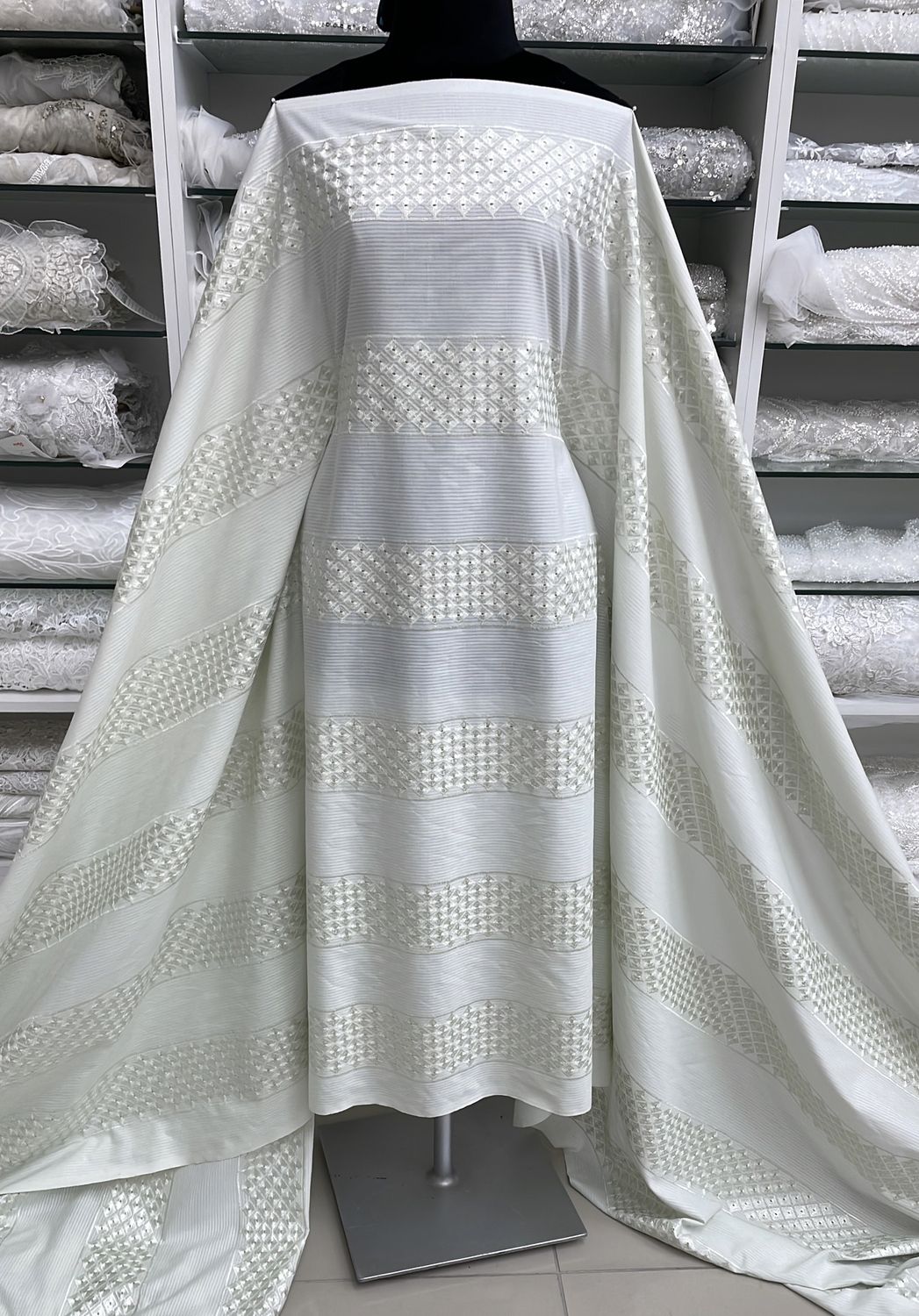 [ COE-DH-25454-2 ] COTTON EMB-112W-Sage per Meter