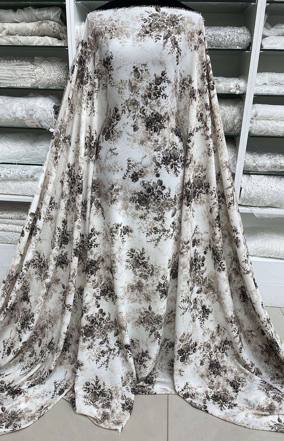 [ GEP-MI-64240-33 ] GeorgettePrint150cm-BROWN per Meter