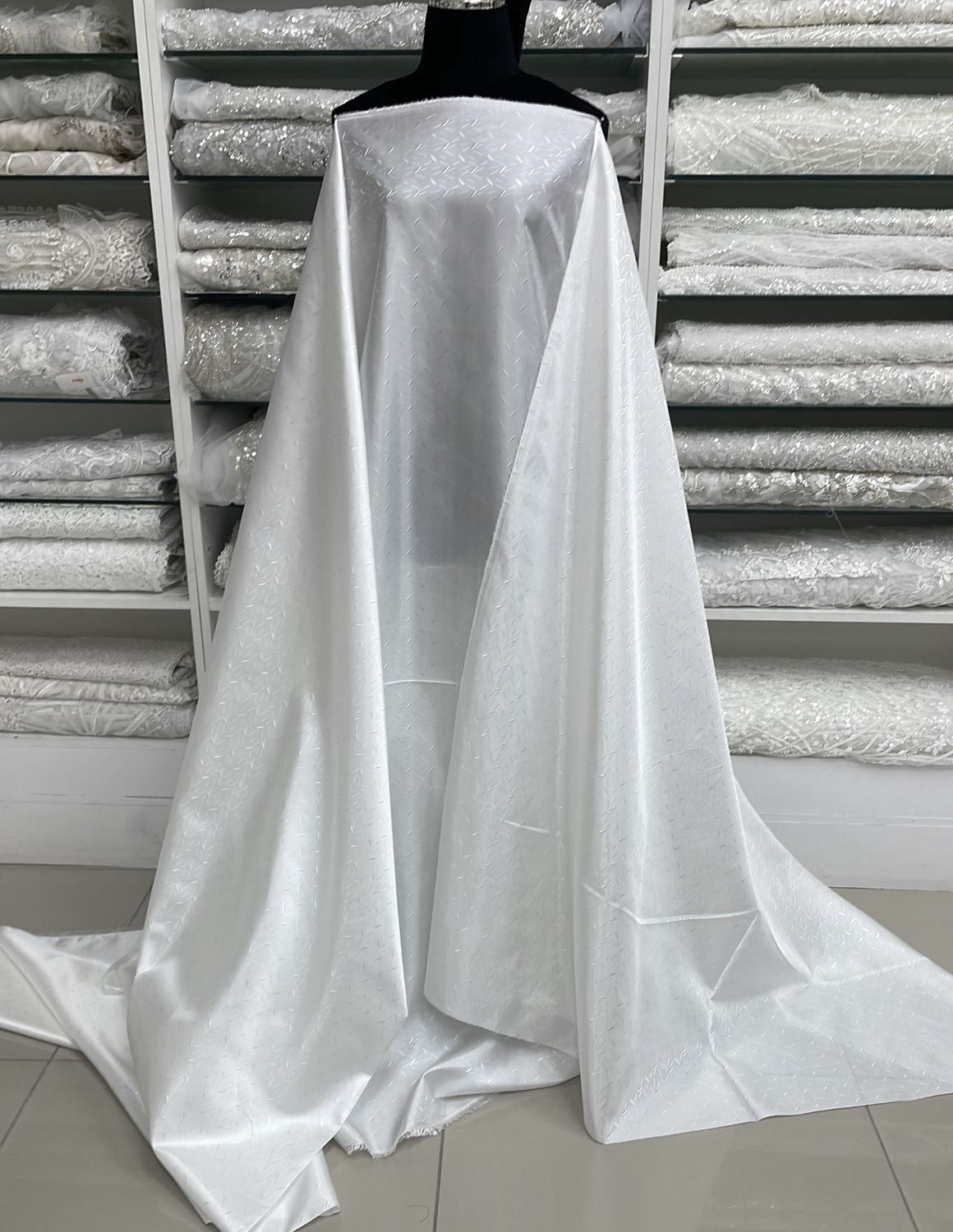 [ 24869 ] Jacquard Suit Lining-150-05-Ivory per Meter