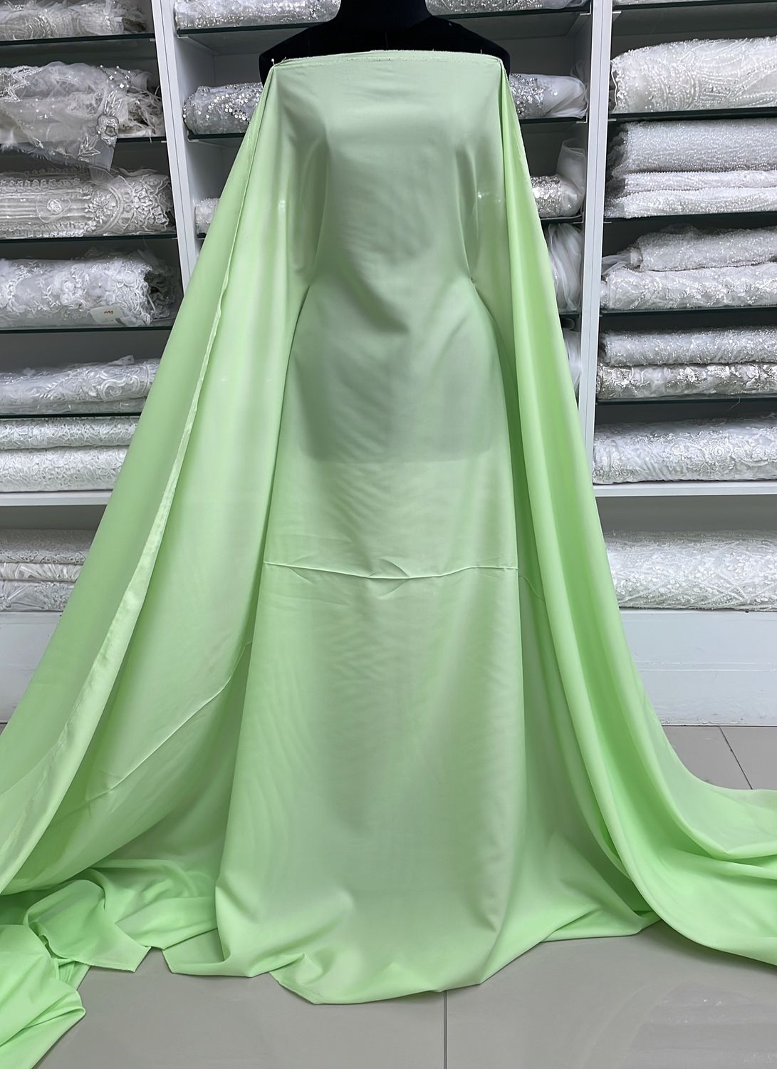 [ IL-MHJ-4631-41 ] Indo Lining 150w Lt Lime per Meter