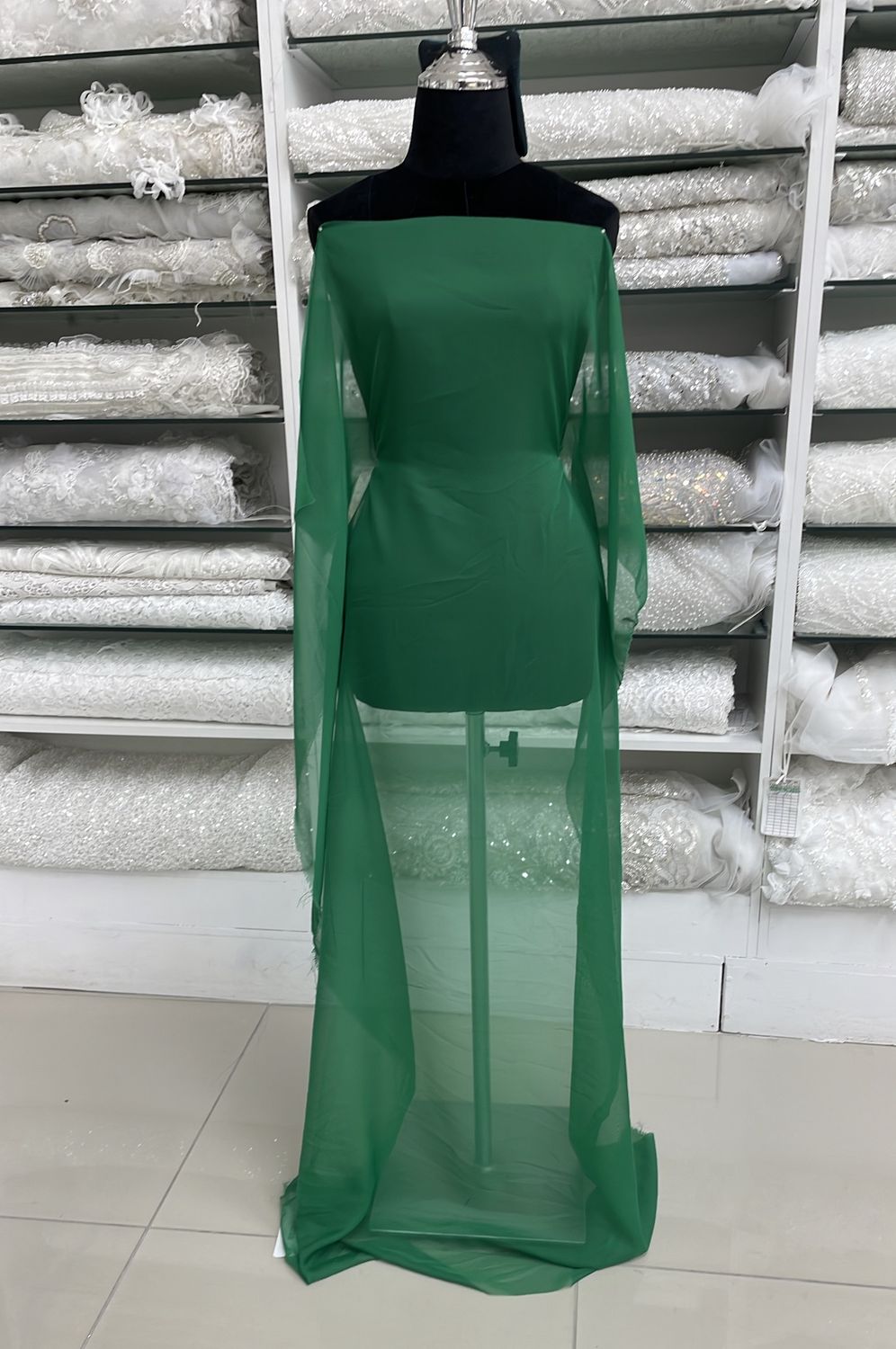 [ CHSI-JNJ-24 ] Silky Chiffon Italian 150-EMERALD GREEN per Meter