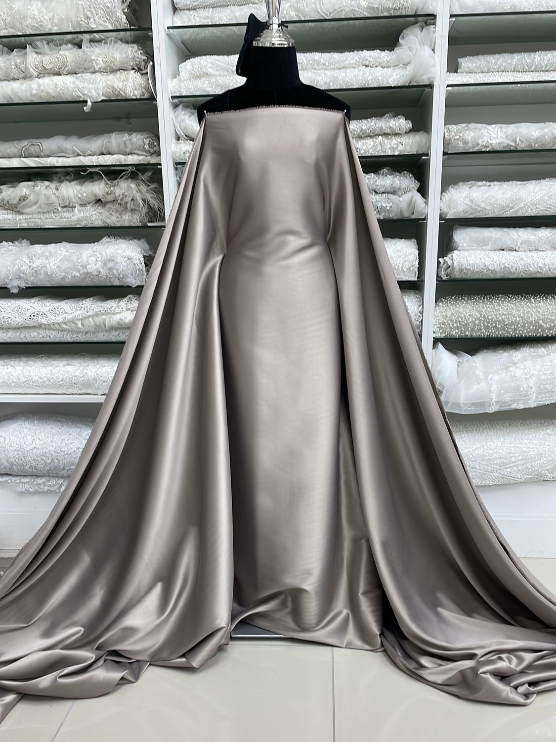 Satin Milano-per m-150-F42-Mushroom