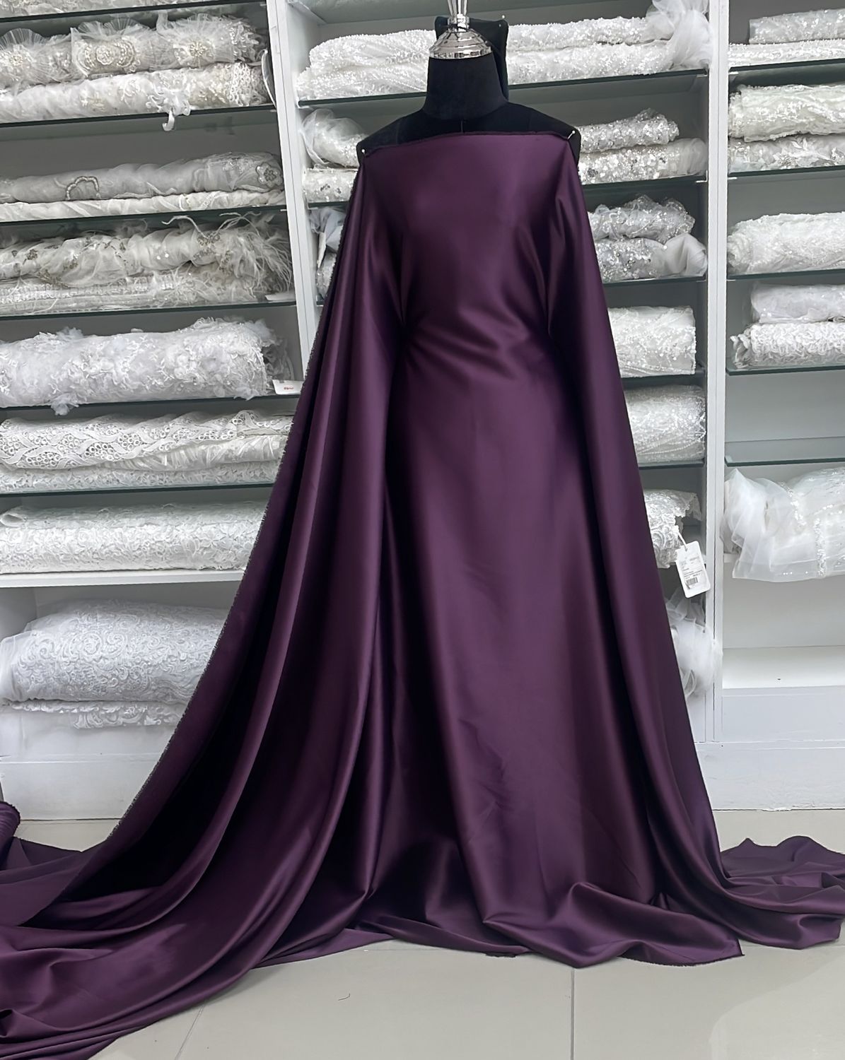 Satin Milano-per m-150-F7-Aubergine