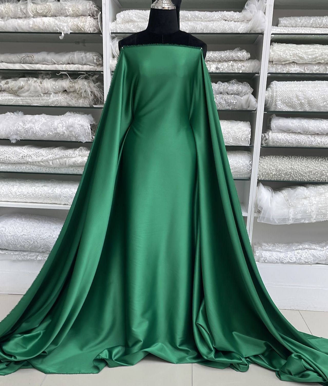 Satin Milano-per m-150-F32-Emerald Green