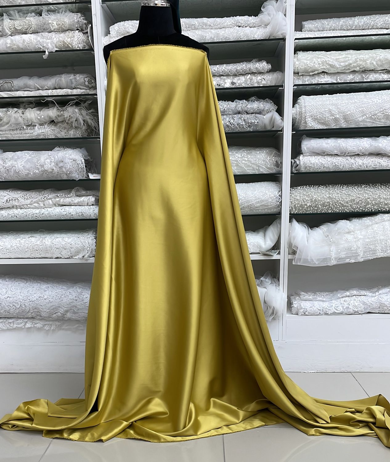 [ 24686 ] MILANO Satin Stretch-Lux-RU-150-17-Gold per Meter