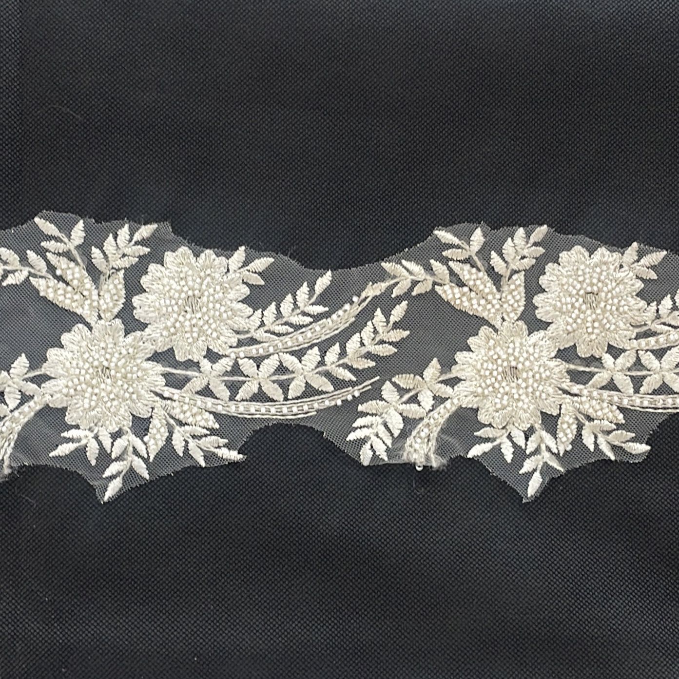 [ 23387 ] Lace Braid Beaded-LABB-11cm-CHAMPAGNE-10 per Meter