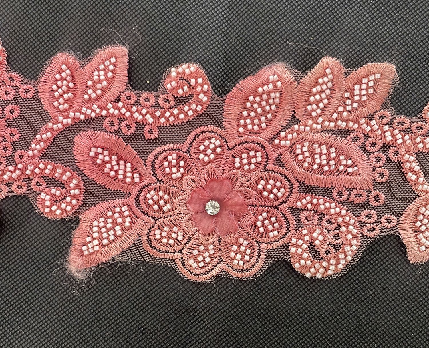 [ 23374 ] Lace Braid Beaded-LABB-10cm-MAROON-18 per Meter