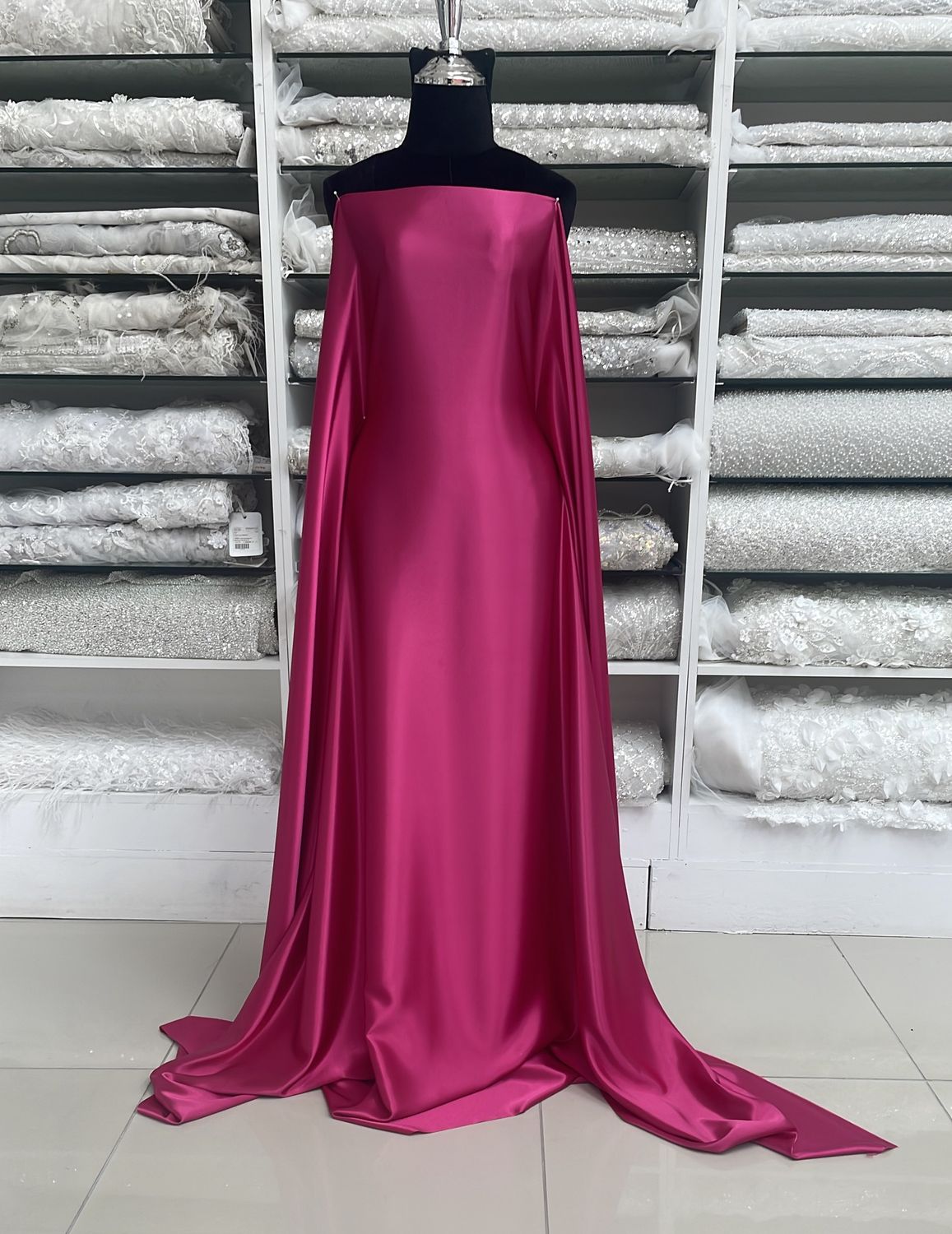 [ 19778 ] Satin Non Stretch Plain Dyed/150/5g/CERISE per Meter