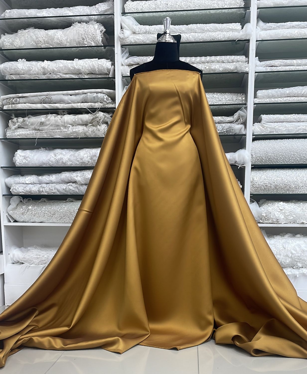 [ 21793 ] Satin Mikado Plain Dyed/150/5g/GOLD per Meter