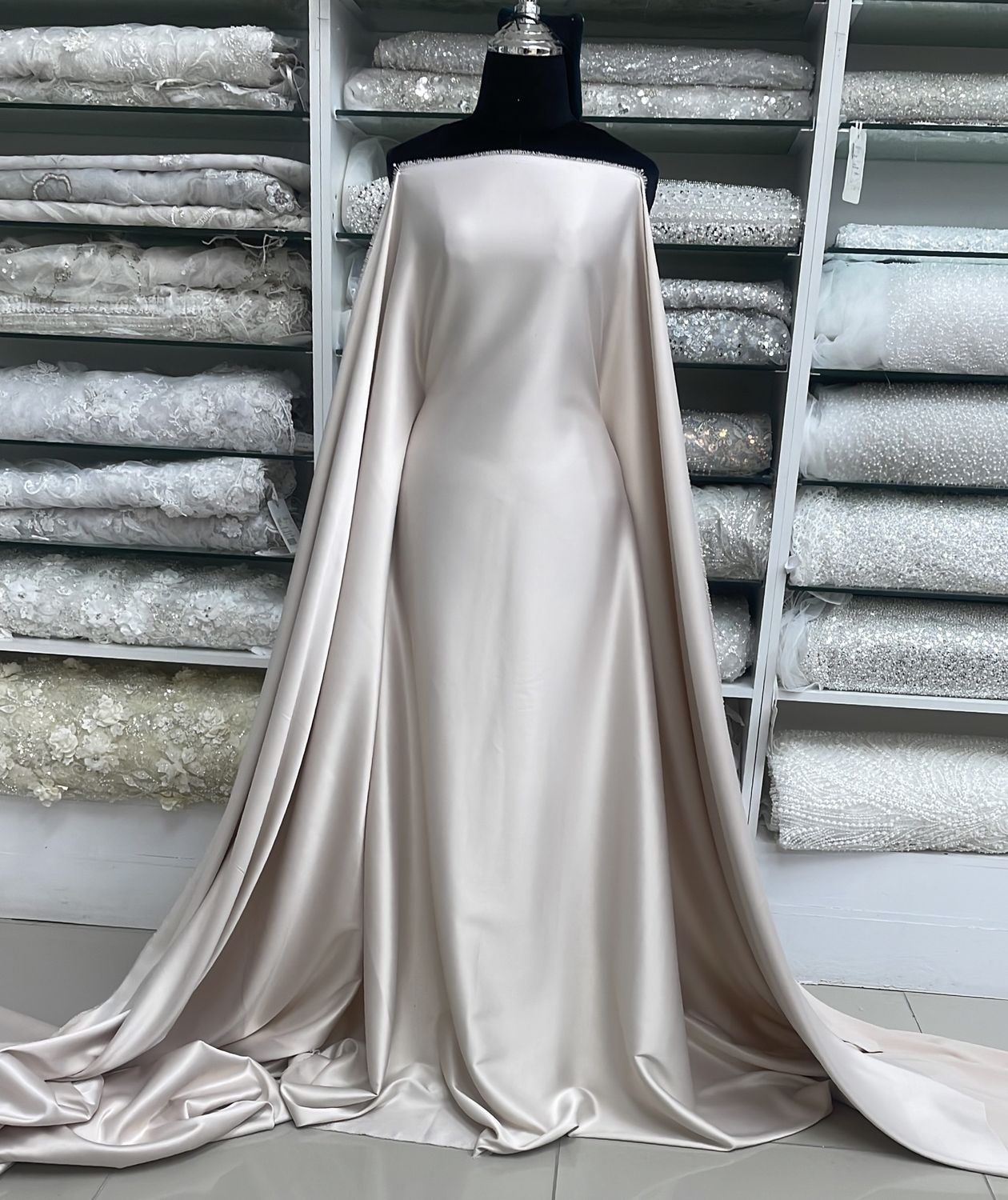 Satin Milano-per m-150-F22-Champagne