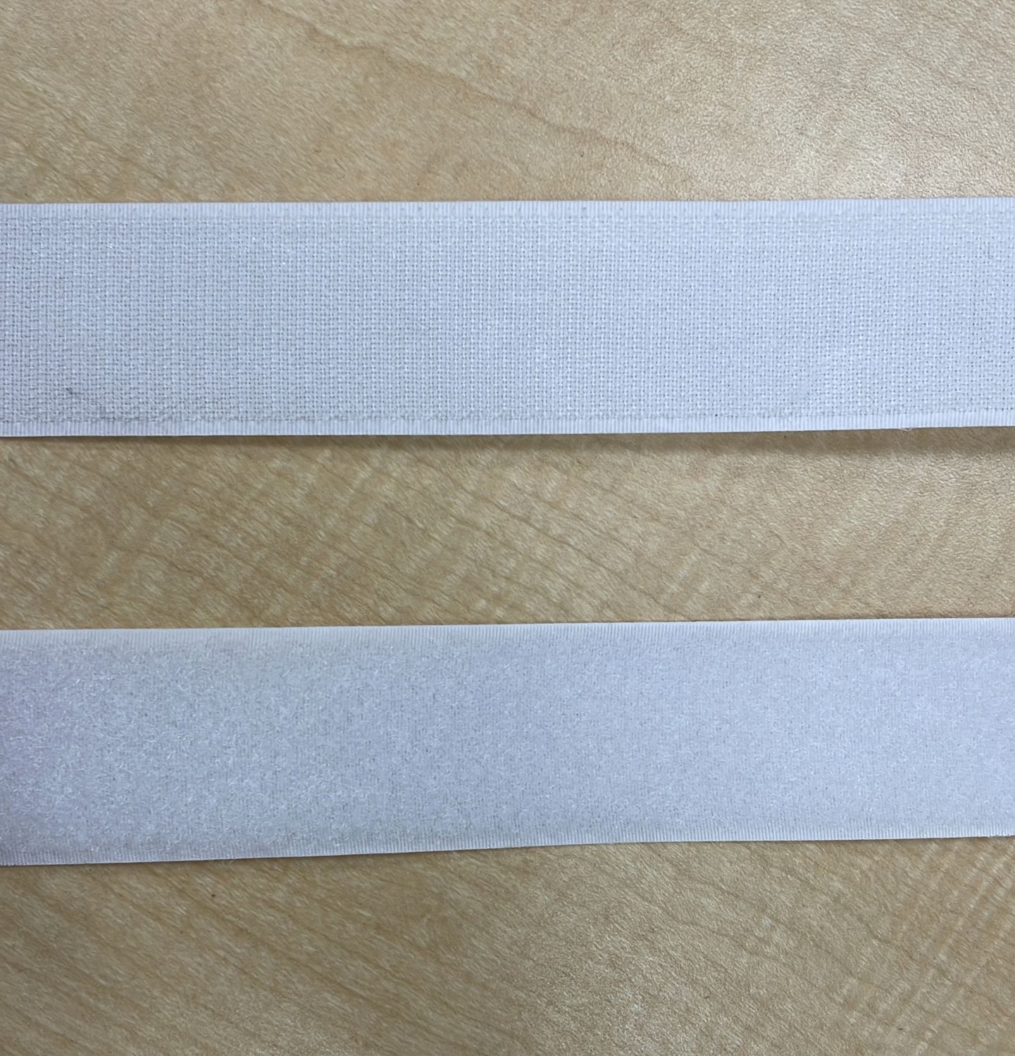 [ 9457660014822 ] Hook &amp; Loop Tape (40mmx25m) White/1/5g/White per Meter