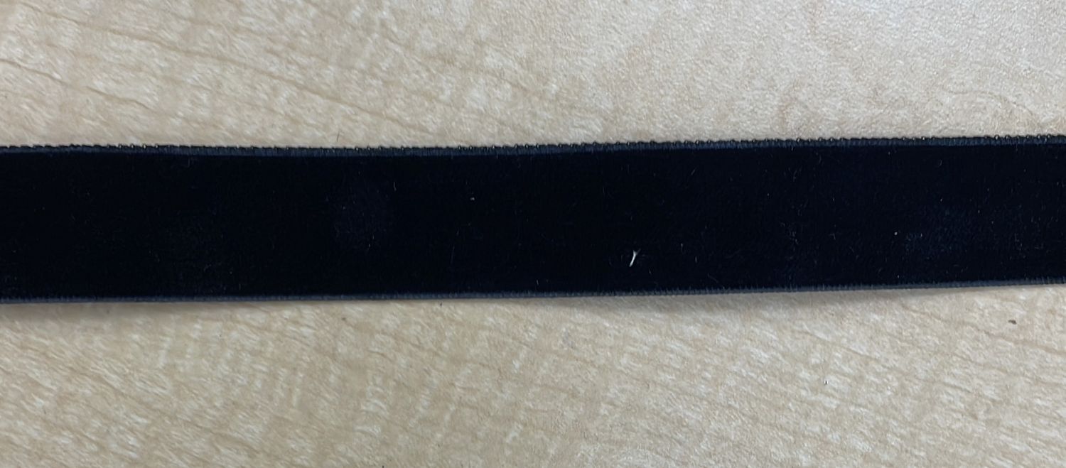 [ 18532 ] Velvet Ribbon/2,5/5g/Black per Meter