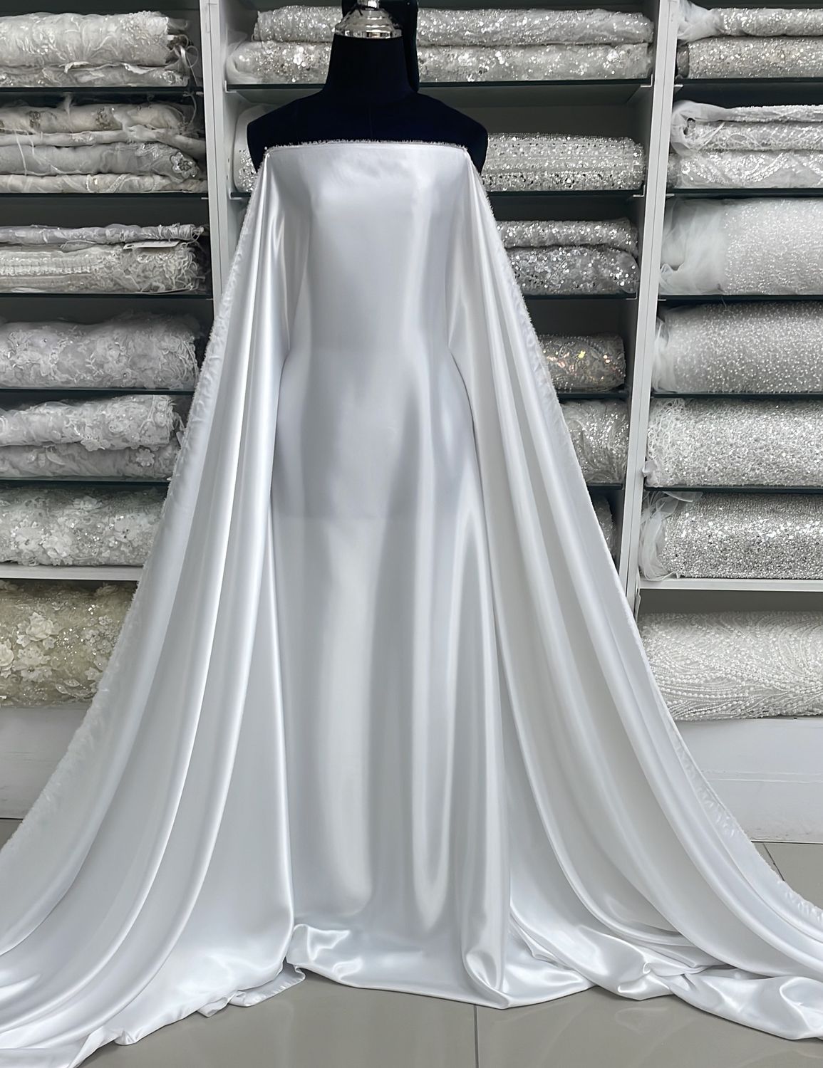 [ 21852 ] Satin Royal Elegant Plain Dyed/150/5g/OFF WHITE per Meter