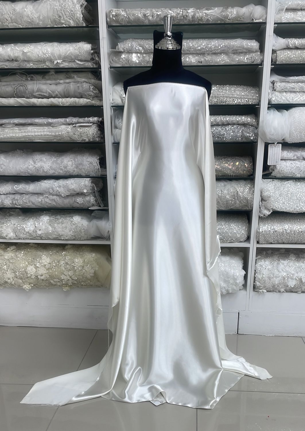 [ 24911 ] GUCCI Satin-4034A-150-IVORY-RI1 per Meter