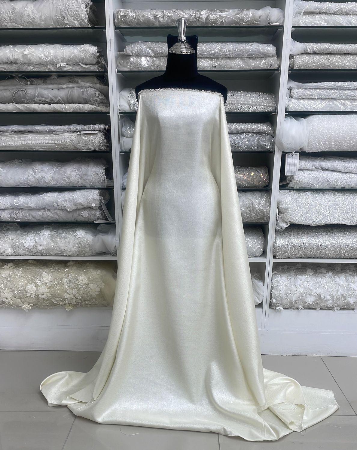 [ 21044 ] Linen Poly Metalic/150/5g/Ivory per Meter