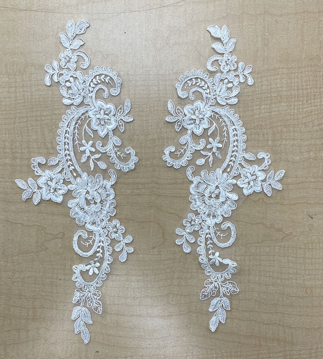 [ 14881 ] Lace Motiff Beaded/35cm/5g/Ivory per Pair